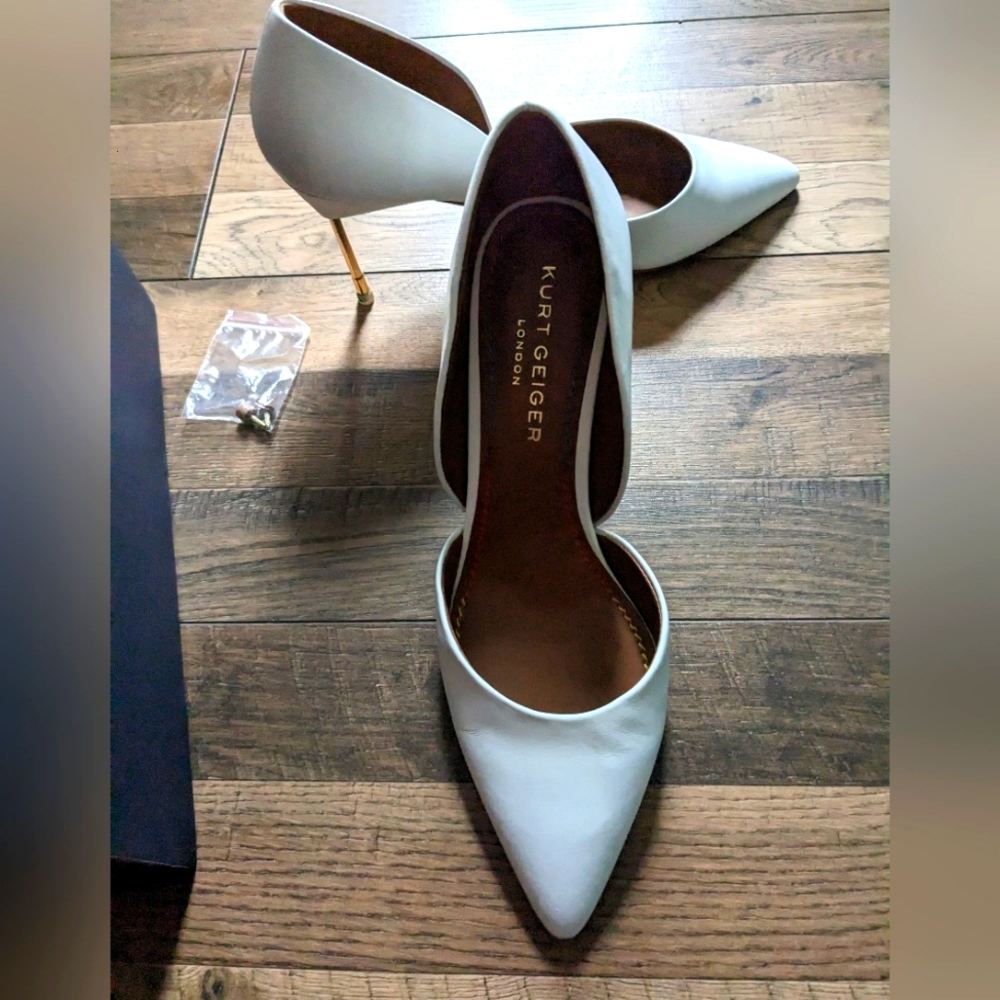Kurt Geiger Bond 90 white leather heels EUC Size 40.5 or US 9.5